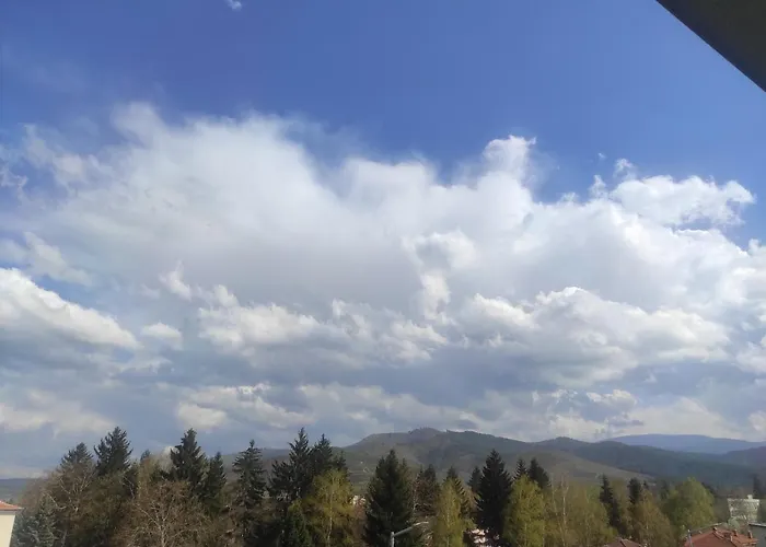 четири сезона 2 * Velingrad